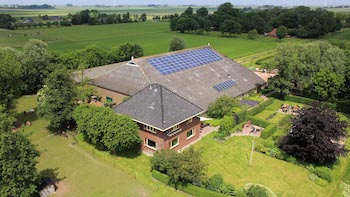 Lentemaheerd vanuit de lucht